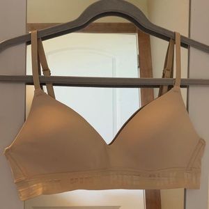 PINK Wear Everywhere Wireless Bra
